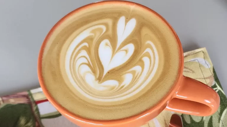 Como fazer Cappuccino Caseiro: Um Guia Completo para Iniciantes